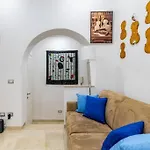 Stradivari Апартаменты