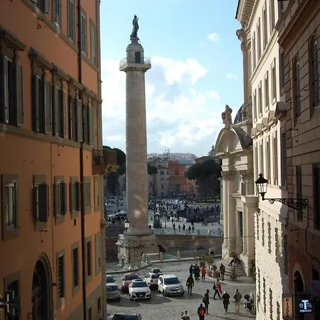 Stradivari Apartamento Roma